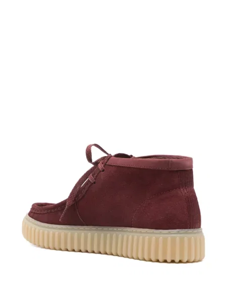 Кожени боти Clarks Originals с връзки червено