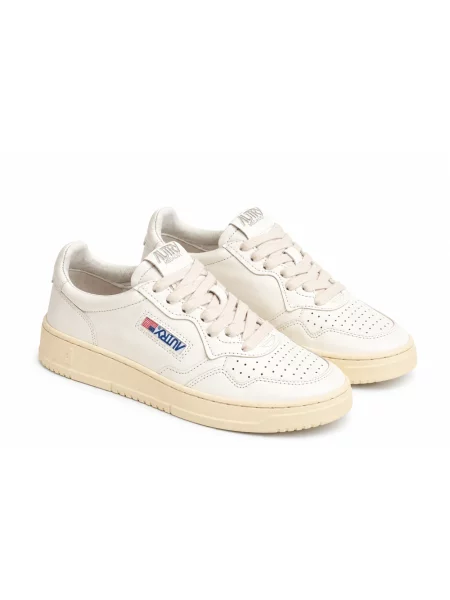 Sneakersy Autry skórzane z logo białe