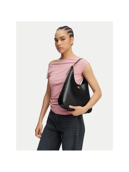 Calvin Klein Дамска чанта Ck Medium Shoulder Bag черен
