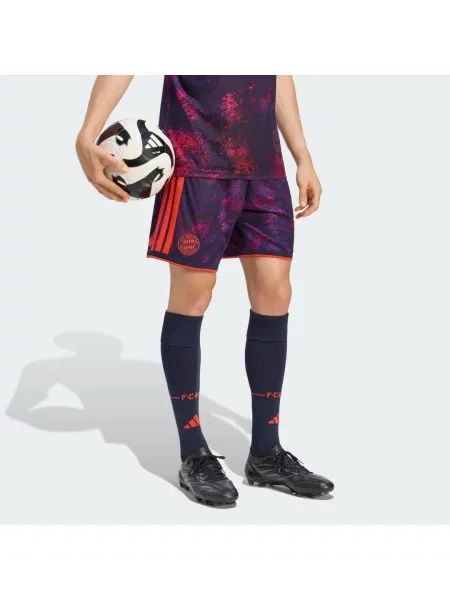 Spodenki z trzeciego zestawu FC Bayern