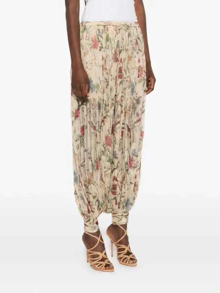 Pantaloni Into The East cu model floral cu imagine