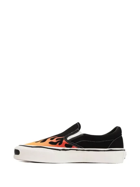 Sneakerși Kamiya slip-on negru