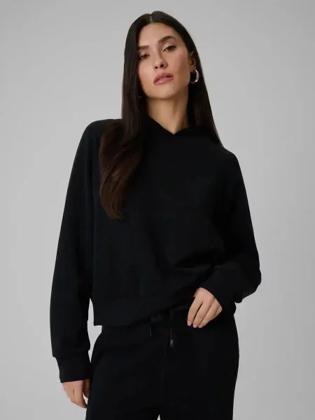 BLUZA 4F DRESOWA NIEROZPINANA Z KAPTUREM Z MODALEM czarny