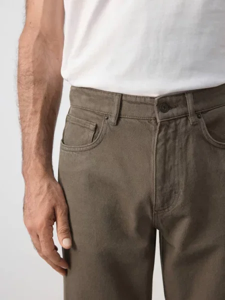 Dżinsy Bob regular fit średni Mężczyzna 38 MANGO MAN brązowy