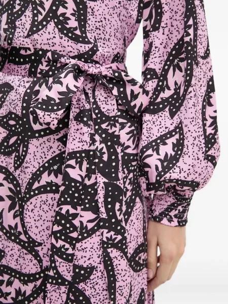 Rochie midi Bruuns Bazaar până la genunchi de costum roz