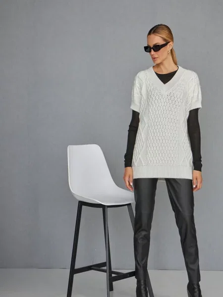 Жилет TrikoBakh молочний вовна/поліестер