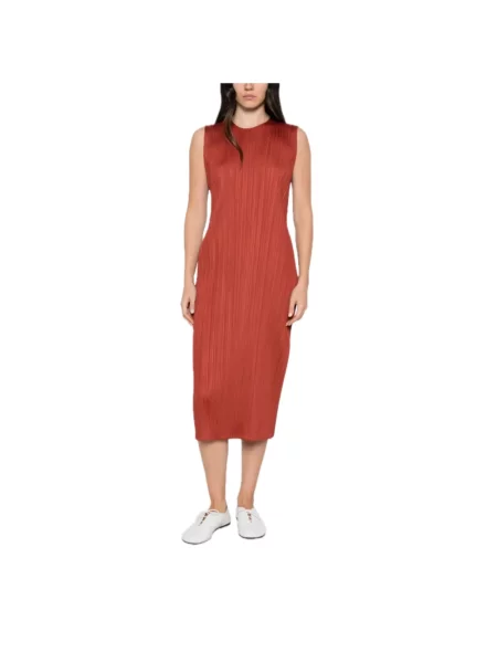 Sukienka Issey Miyake czerwona
