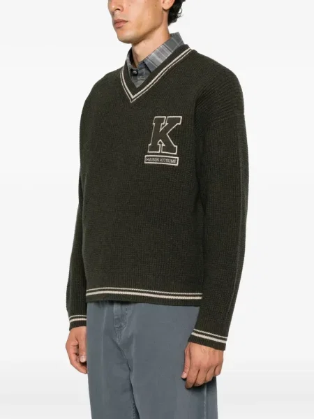 Pulover Maison Kitsune cu decolteu în V cu autograf verde