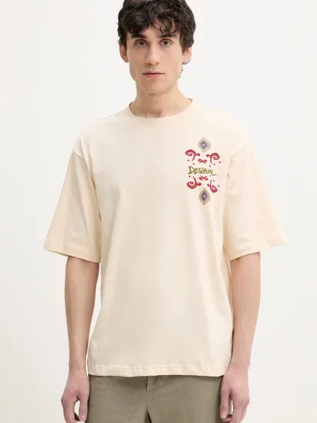 Тениска Desigual WISCONSIN с апликация бежово