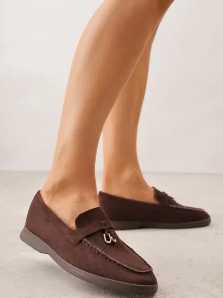Mocasini maro
