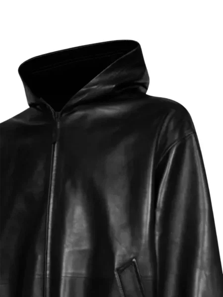 Scurt palton Balenciaga cu glugă negru