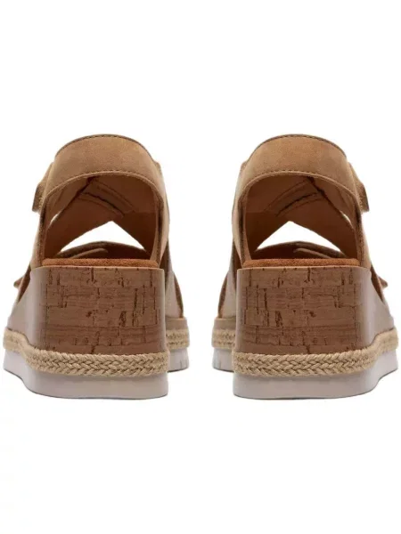 Pantofi Clarks bej
