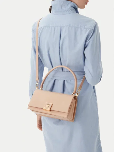 Tommy Hilfiger Дамска чанта Th Monogram Pebble Grain Crossbody Bag розов