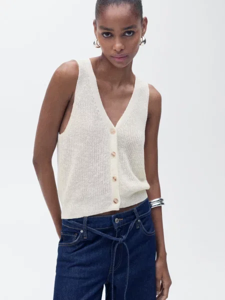 Жилет MANGO молочний