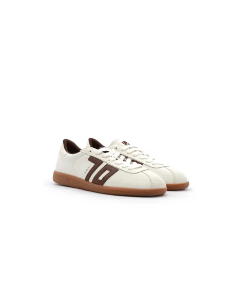 Sneakersy Back70 białe