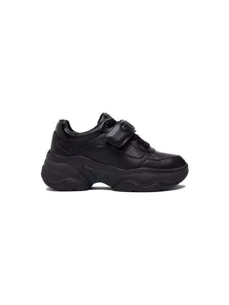Sneakersy Guess černé