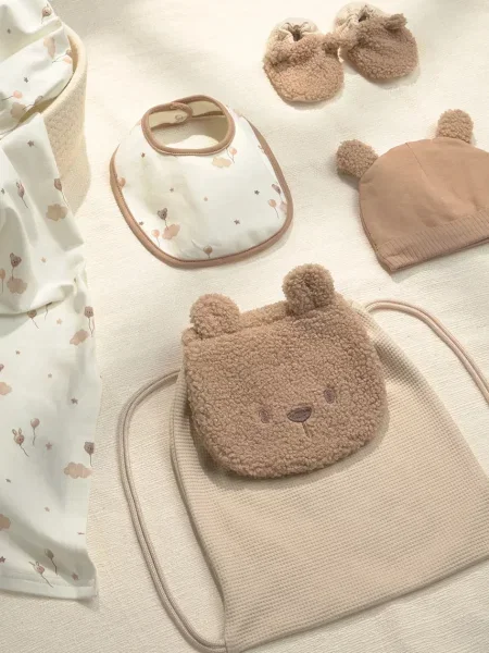 Шапка Mayoral Newborn бежово
