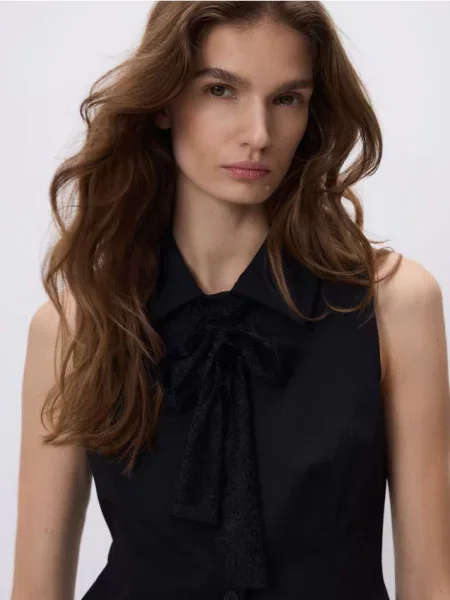 Reserved Жилет з завязками чорний