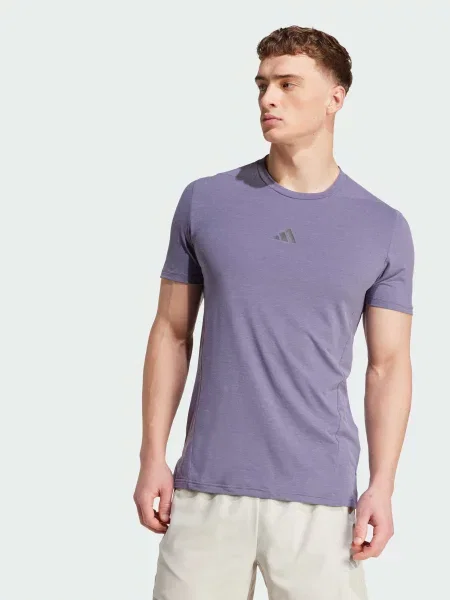 Спортивная футболка Adidas фиолетовая