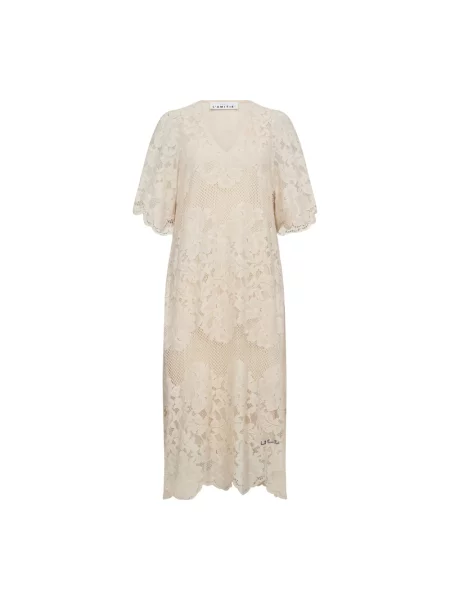 Sukienka Haute L'amitié z perełkami koronkowa beżowa