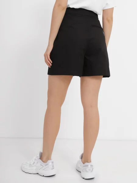 Повседневные шорты Armani Exchange черные