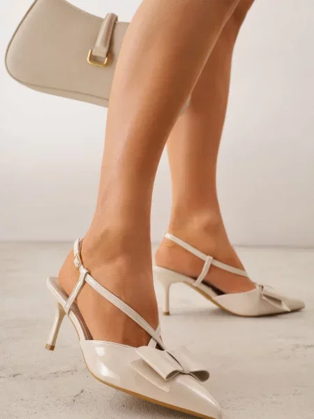 Pantofi stiletto Evithe bej