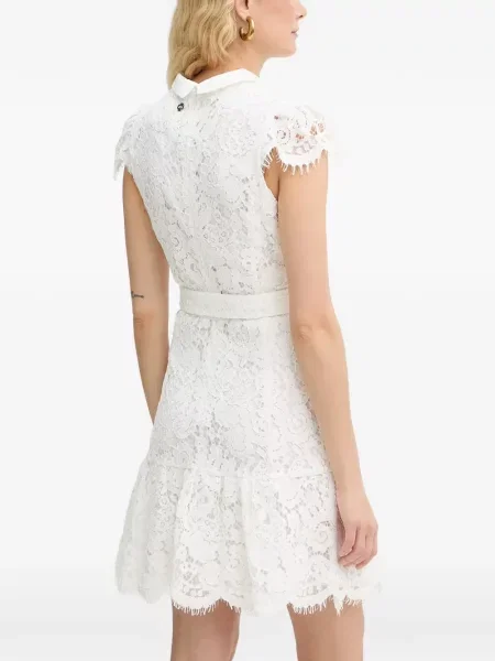 Cu centură rochie mini Silvian Heach din dantelă alb