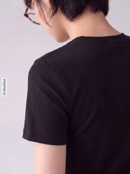 T-shirt o kroju slim fit z mieszanka bawełny model RILEY' Only czarna