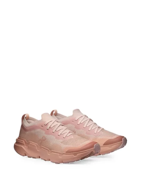 Sneakerși On roz