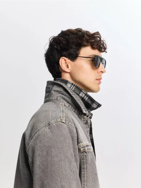 Reserved Джинсова сорочка comfort fit світло-сірий сіра