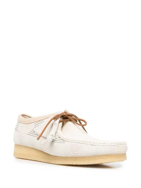 Botki Clarks Originals sznurowane koronkowe brązowe