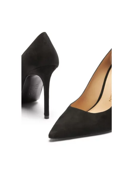 Czółenka Stuart Weitzman czarna