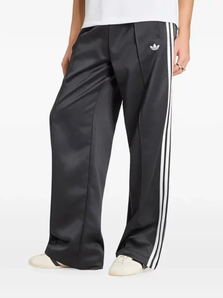 Geacă Adidas din satin alergare negru