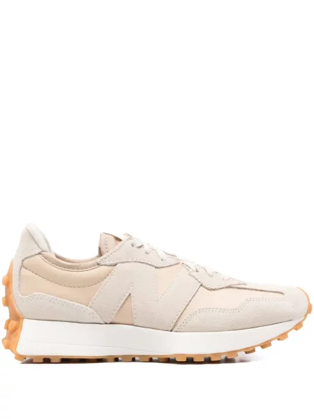 Sneakerși New Balance din piele de căprioară roz