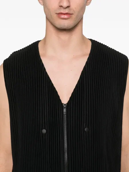 Елек Homme Plissé Issey Miyake черно