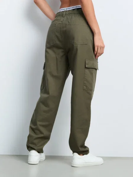 Джинси карго зелений