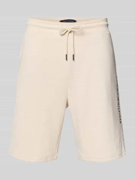 Szorty chinosy o kroju regular fit z mieszanki bawełny Tommy Hilfiger beżowe