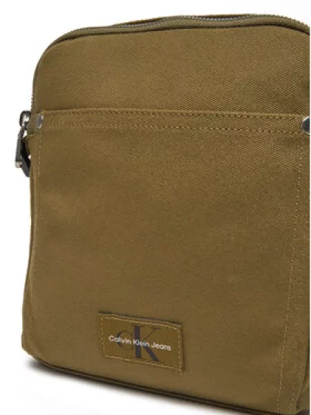 Calvin Klein Jeans Taška cez rameno Sport Essentials hnedá
