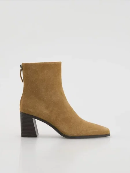 Ботинки Reserved бежевые