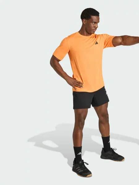 Спортивная футболка Adidas оранжевая