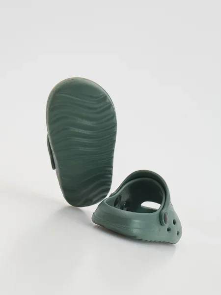 Шлепанцы Reserved