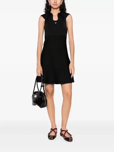 Rochie Givenchy de costum negru
