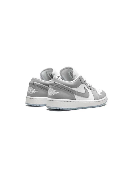 Pantofi Nike gri