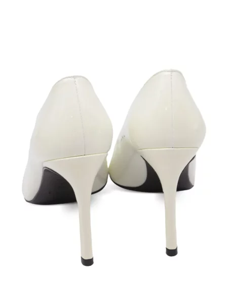 Körömcipő Stuart Weitzman fehér