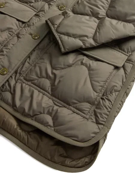 Pikowana kurtka pikowana Woolrich ze stójką zielona