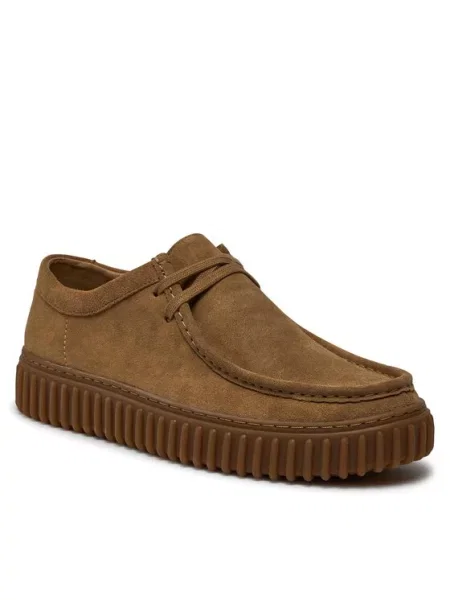 Ilgaauliai batai Clarks ruda