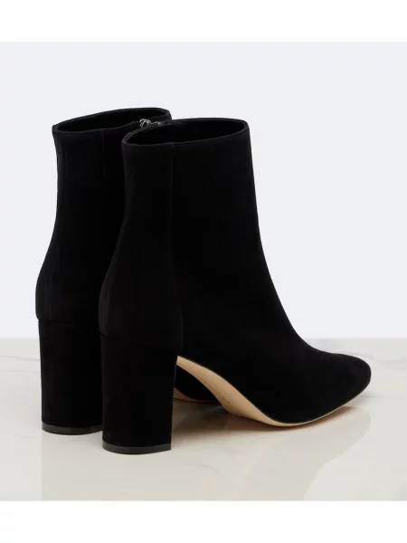 Čevlji do gležnjev Manolo Blahnik iz semiša črna