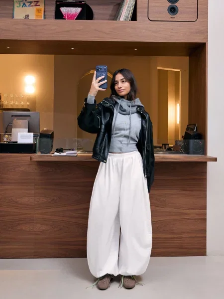 Bershka Pantaloni alb