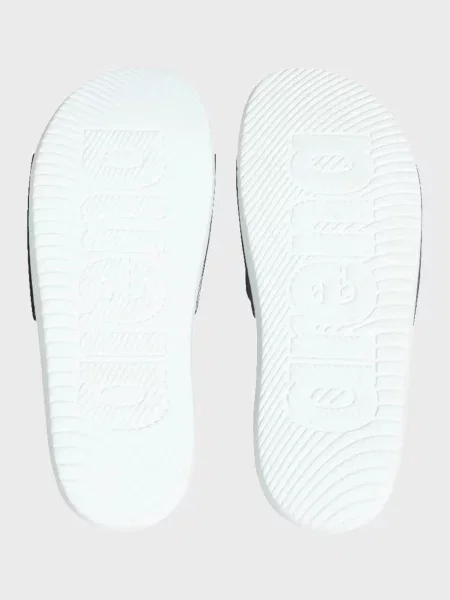 Шльопанці Arena чорні