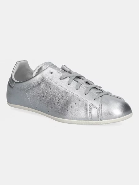 Кожаные кроссовки Adidas Originals белые